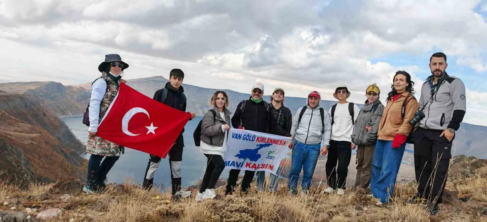 Bitlis’in Tatvan, Güroymak ve Ahlat ilçeleri arasında yer alan ve