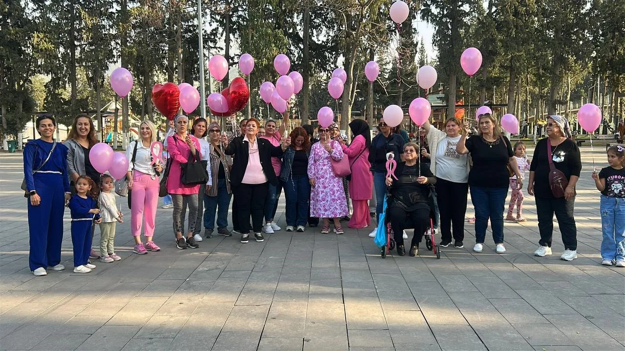 Hatay’da meme kanserine karşı zafer elde eden 55 yaşındaki Hatice