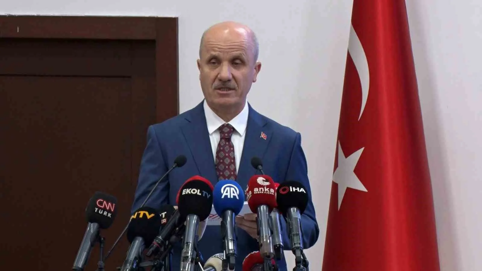 Yükseköğretim Kurulu (YÖK) Başkanı Erol Özvar, “3 yılda mezun olabilme