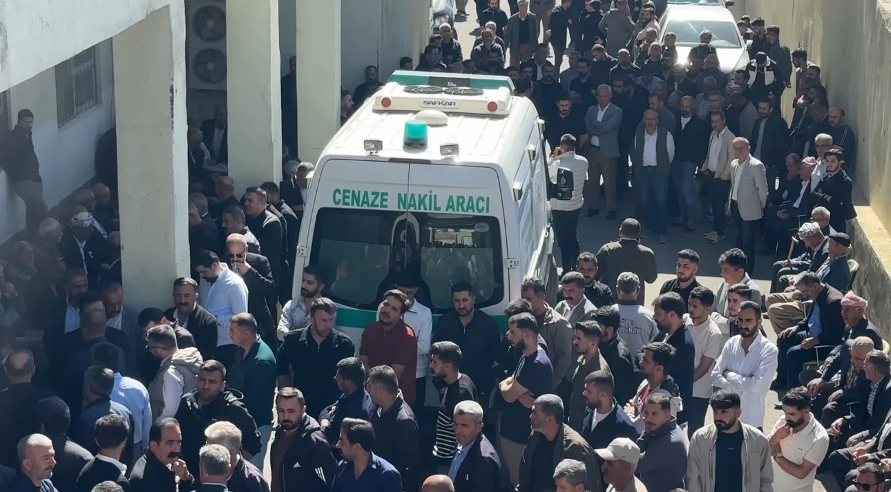 Hakkari’nin Yüksekova ilçesinde bıçaklı saldırıda ağır yaralanan 21 yaşındaki Yusuf