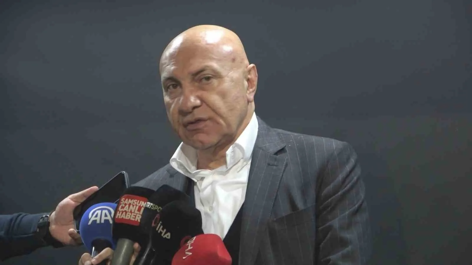 Samsunspor Kulübü Başkanı Yüksel Yıldırım, Dinamo Kiev galibiyetinin ardından Avrupa’da