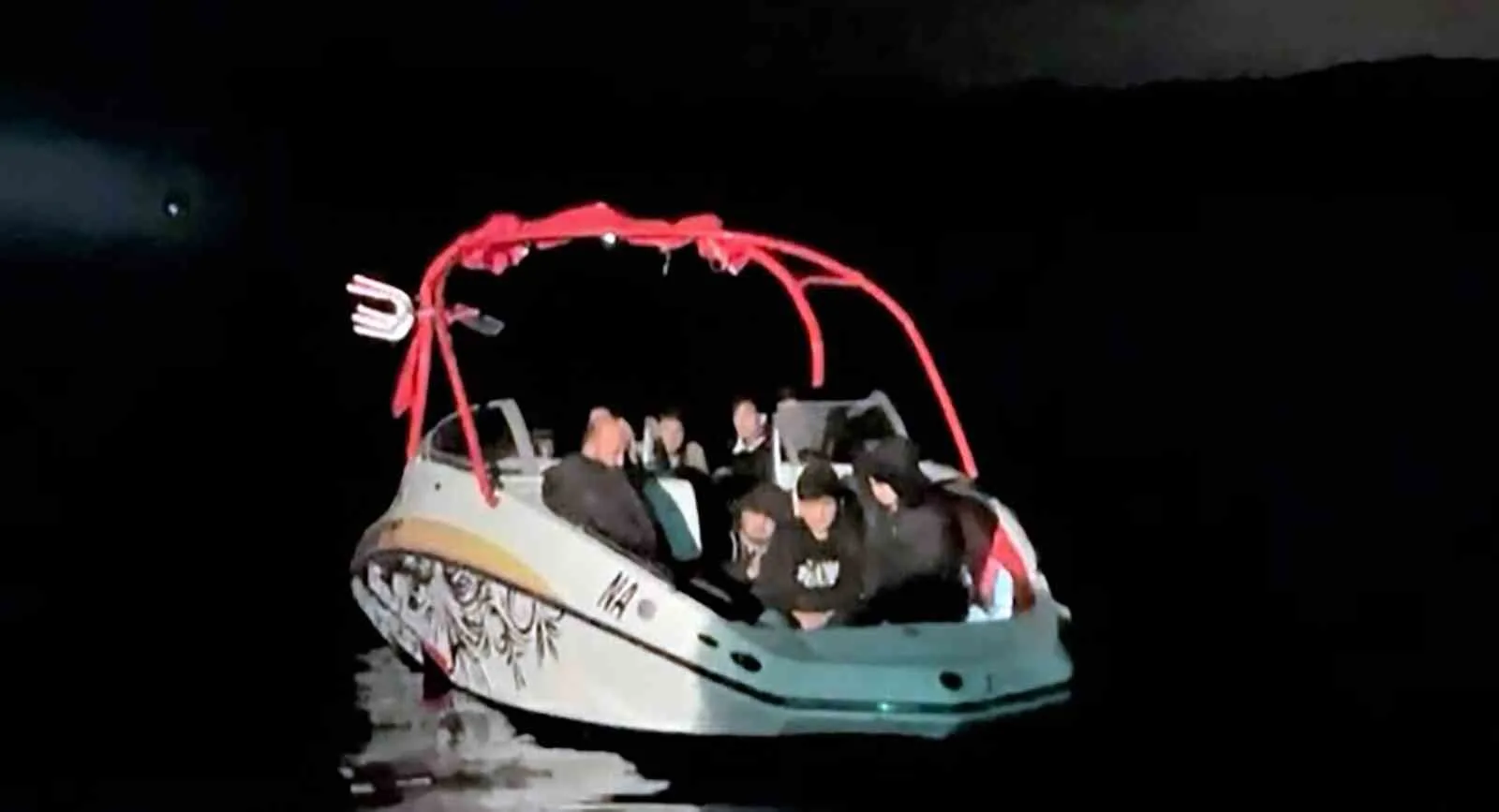 Muğla’nın Datça ilçesi açıklarında Yunanistan sahil güvenlik unsurları tarafından Türk