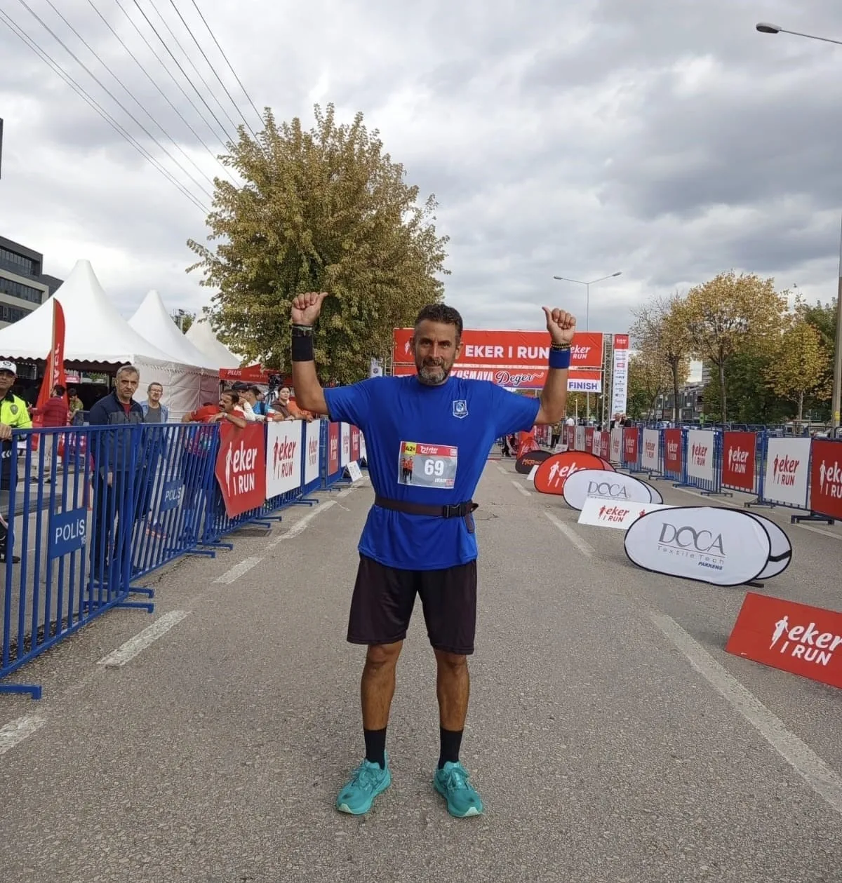 Yunusemre Belediyespor’un maratoncusu Kerem Karay, 12.Eker-Run Uludağ Maratonu’nda 42 kilometrelik
