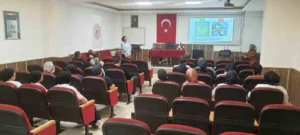 Eskişehir’deki öğrenci yurtlarında çalışan personele hijyen eğitimi verildi. Gençlik ve