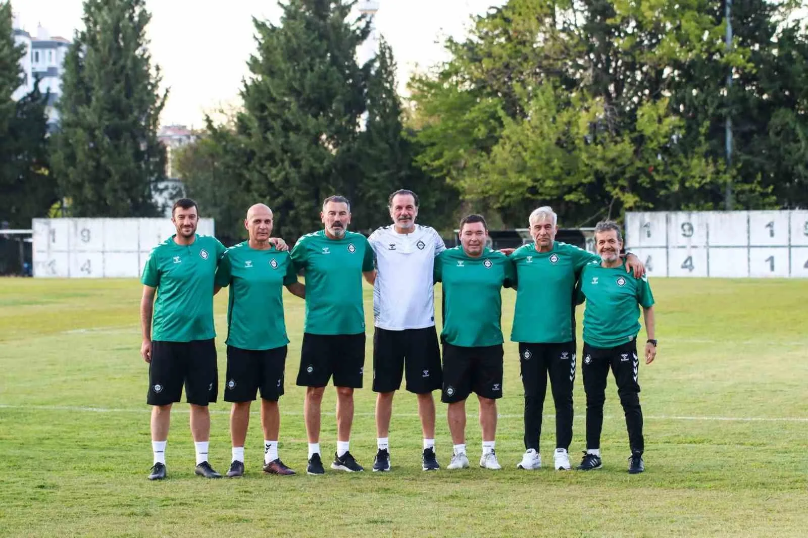 Altay’ın yeni teknik direktörü Yusuf Şimşek, siyah-beyazlıların başında çıktığı 3