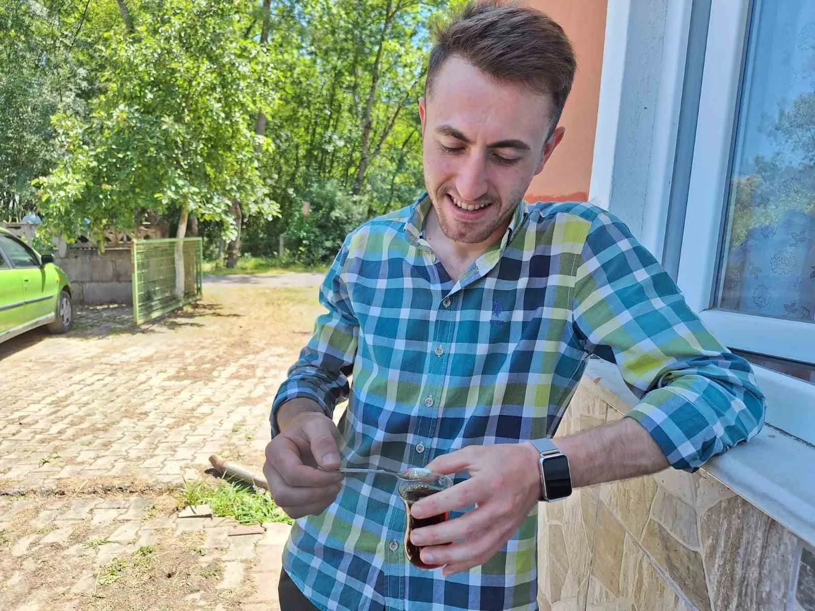 Zonguldak’ın Çaycuma ilçesinde meydana gelen trafik kazasında genç madenci hayatını