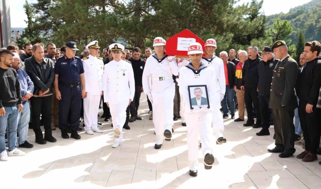 Zonguldak’ın Karaman beldesinde Kıbrıs Gazisi Hüseyin Akçan, düzenlenen cenaze töreniyle