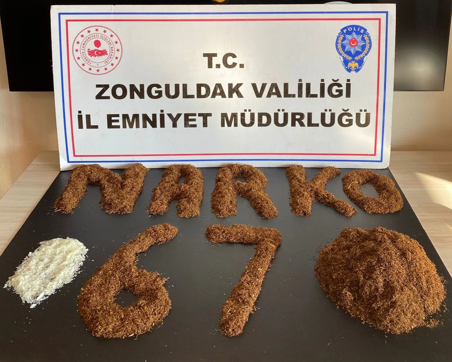 Zonguldak İl Emniyet Müdürlüğü ekiplerince Kdz. Ereğli ilçesinde düzenlenen narkotik