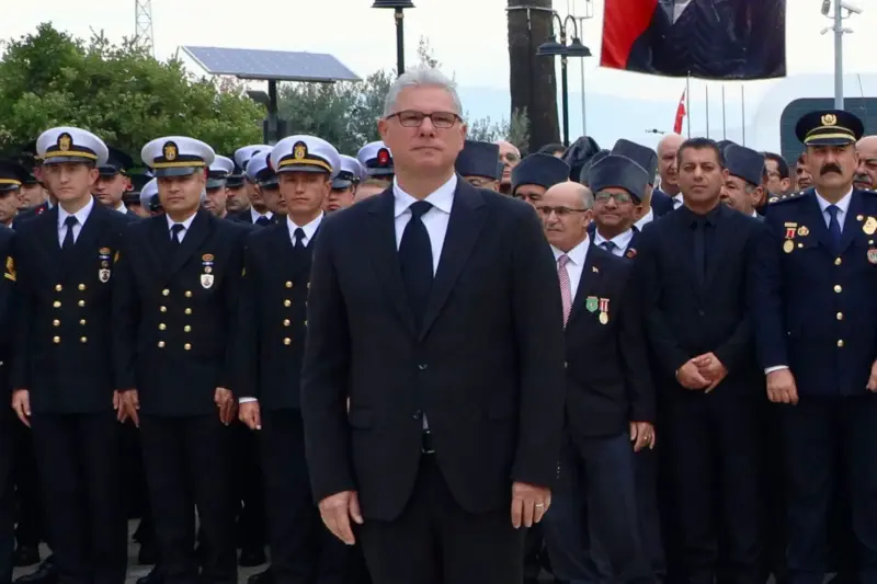 Türkiye Cumhuriyeti'nin kurucusu Ulu Önder Gazi Mustafa Kemal Atatürk, vefatının