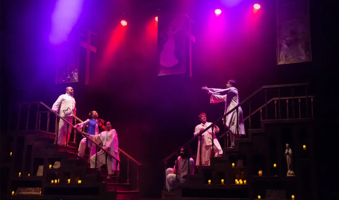 Bursa Büyükşehir Belediyesi, 24 Kasım Öğretmenler Günü dolayısıyla Şehir Tiyatrosu’nun