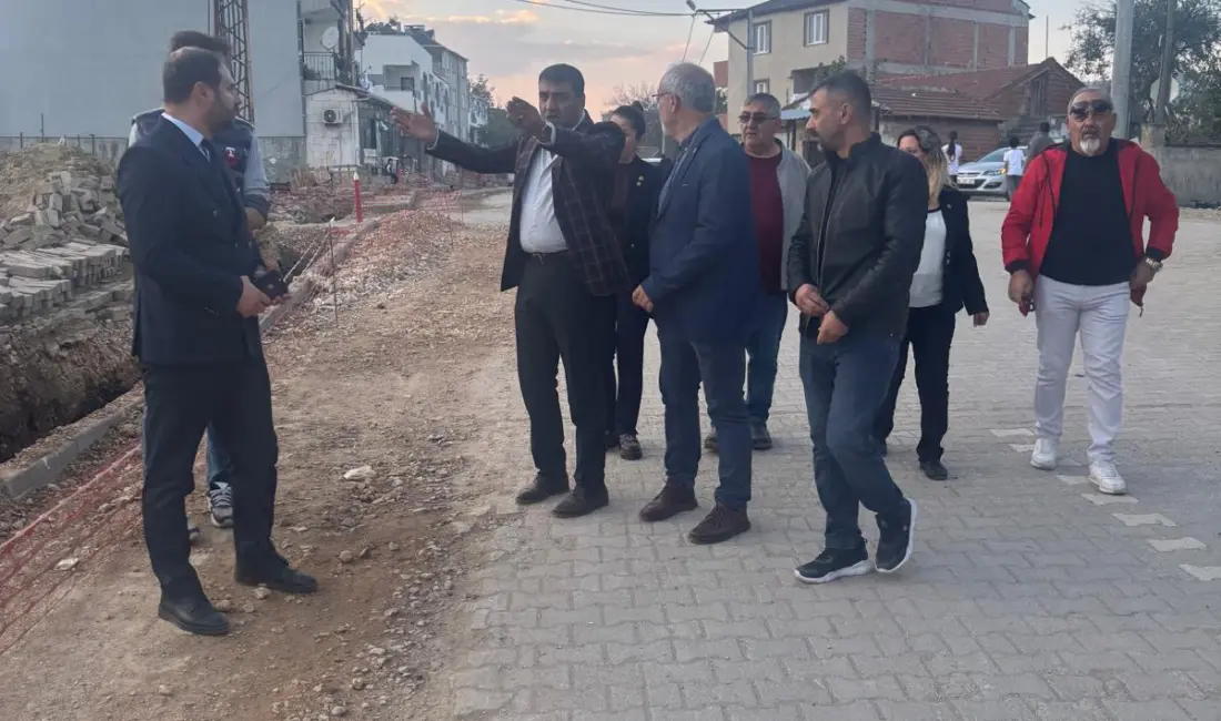 Cumhuriyet Halk Partisi İnegöl İlçe Başkanı Zemci Şahin ve yönetim