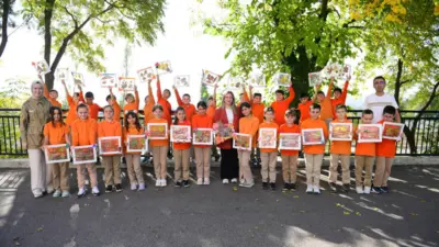 Sonbaharda Sanat Atölyesi ile doğa sevgisini küçük yaşlardan itibaren yeşerten