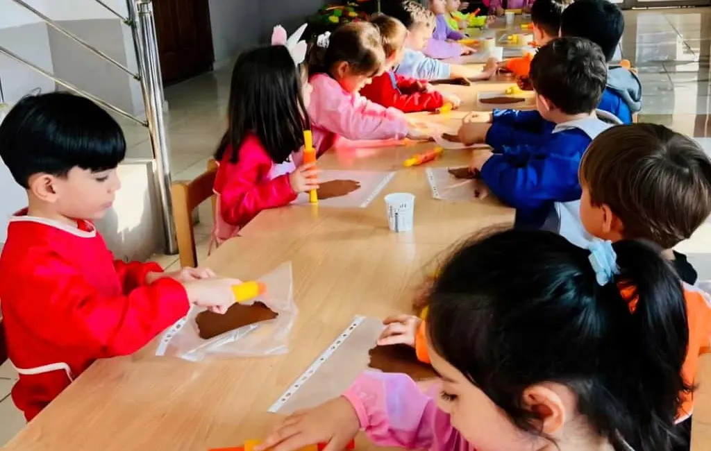 Gemlik Belediyesi Uğur Böcekleri Kreş ve Gündüz Bakımevi, eğitici ve