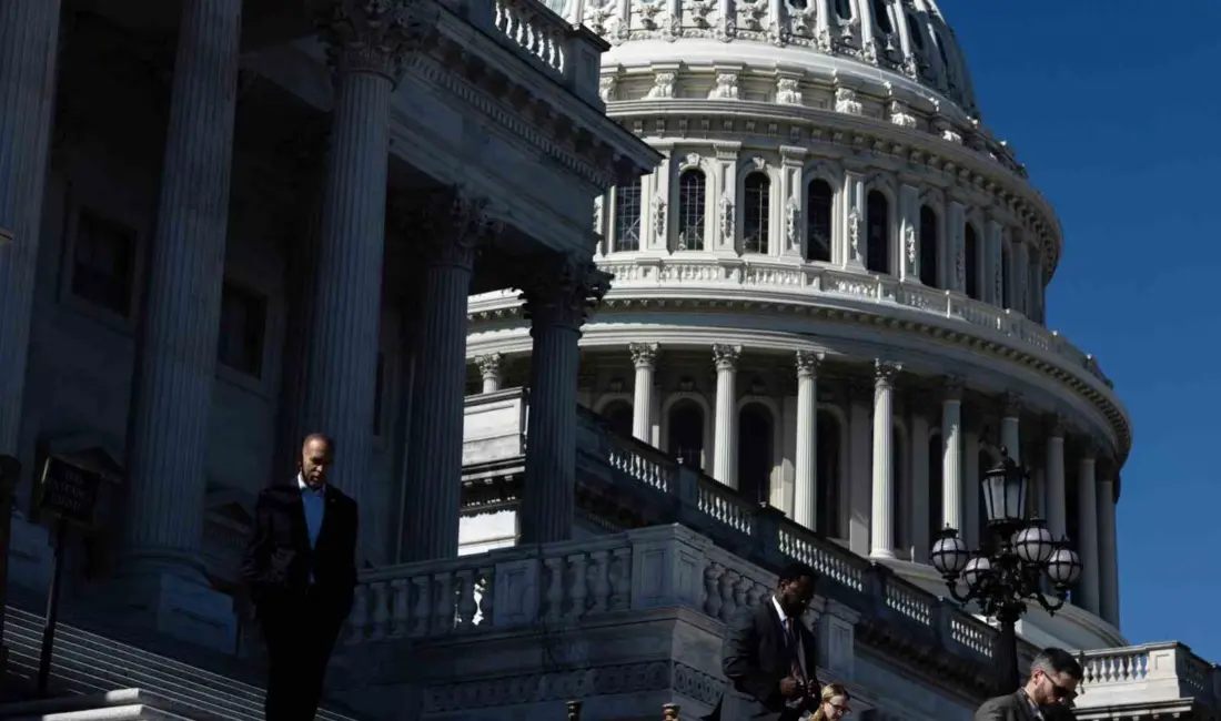 ABD’de hükümet, Kongre’deki Demokratlar ve Cumhuriyetçilerin devlet kurumlarına finansman sağlayacak