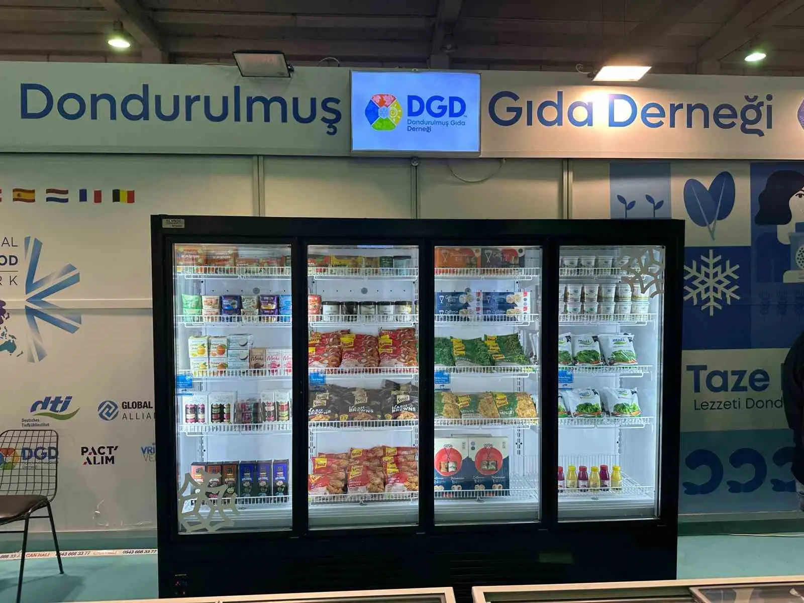 Dondurulmuş Gıda Derneği Yönetim Kurulu Üyesi Bülent Yıldırım, Türkiye’de şu anda