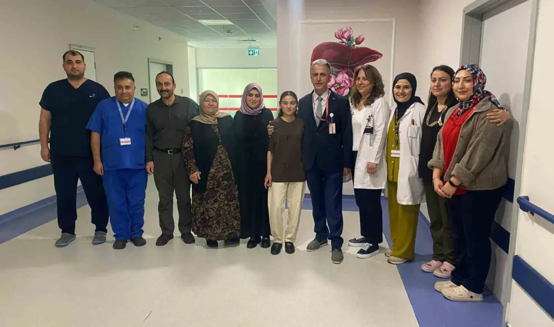 Ankara Bilkent Şehir Hastanesinde ablasının donör olmasıyla karaciğer nakli olan