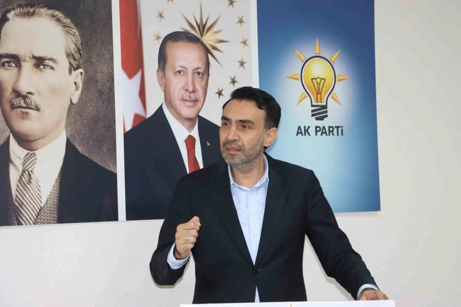 AK Parti Mersin İl Başkanı Adem Aldemir, kentte 5 günü