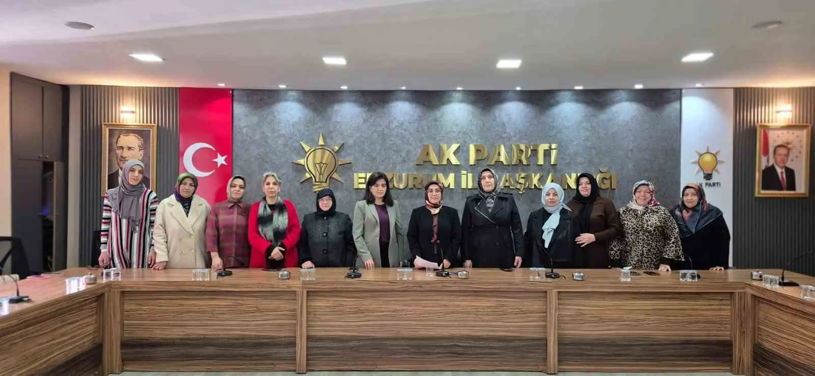 Ak Parti Kadın Kolları Başkanlığı, Erzurum İl Başkanlığı’nda” 25 Kasım