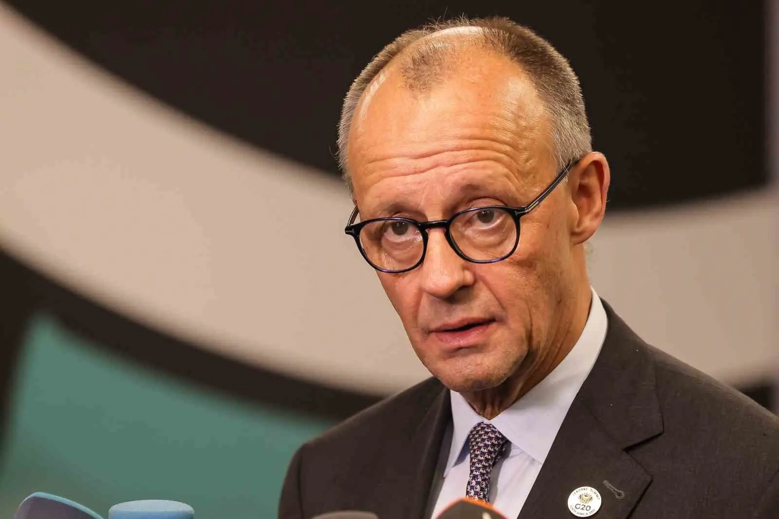 Almanya Başbakanı Friedrich Merz, Cenevre’de yapılan Ukrayna’da barış görüşmelerine ilişkin,