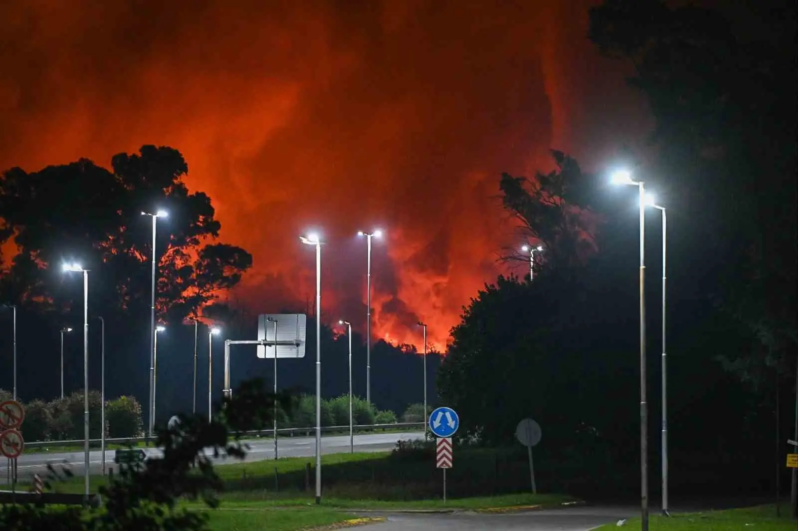 Arjantin’in başkenti Buenos Aires’in yakınındaki Ezeiza kentindeki sanayi bölgesinde meydana