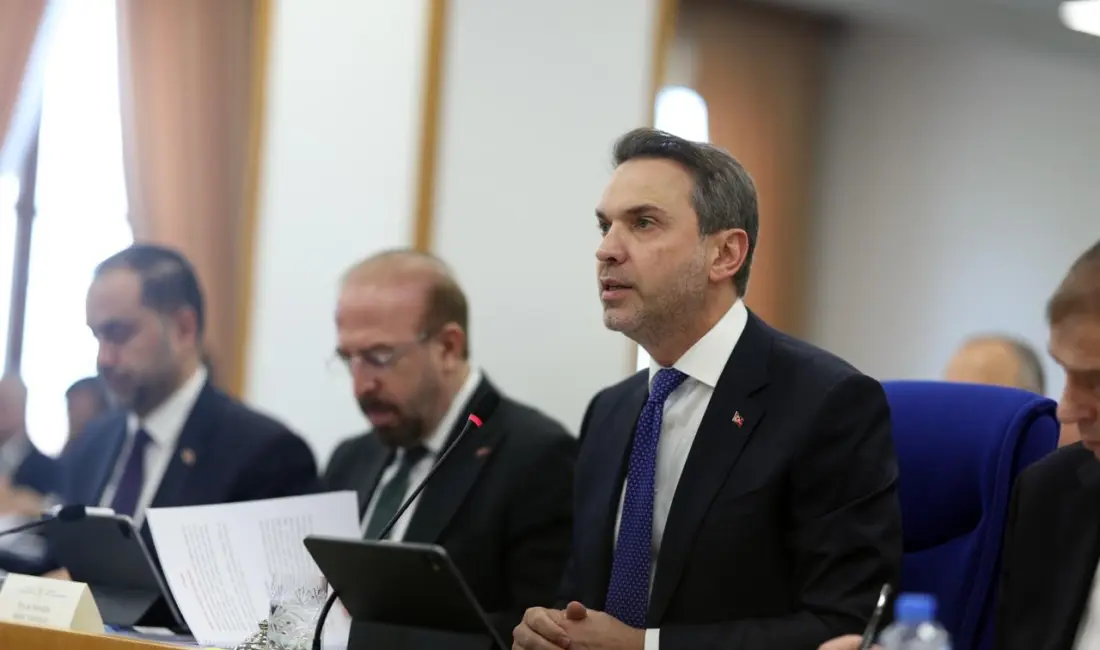 Enerji ve Tabii Kaynaklar Bakanı Alparslan Bayraktar, “Mayıs ayında Göktepe-3