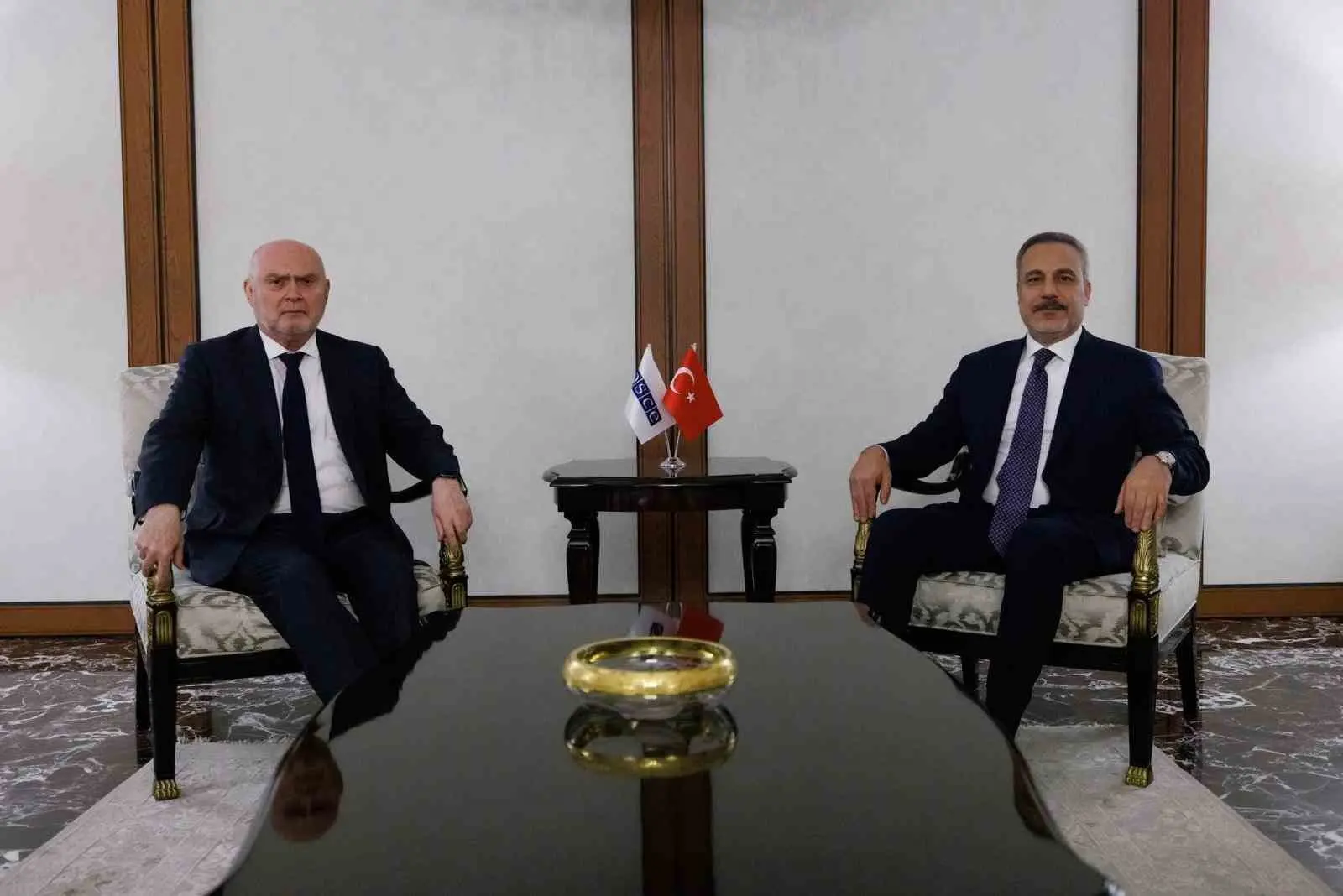 Dışişleri Bakanı Hakan Fidan, AGİT Genel Sekreteri Feridun Hadi Sinirlioğlu