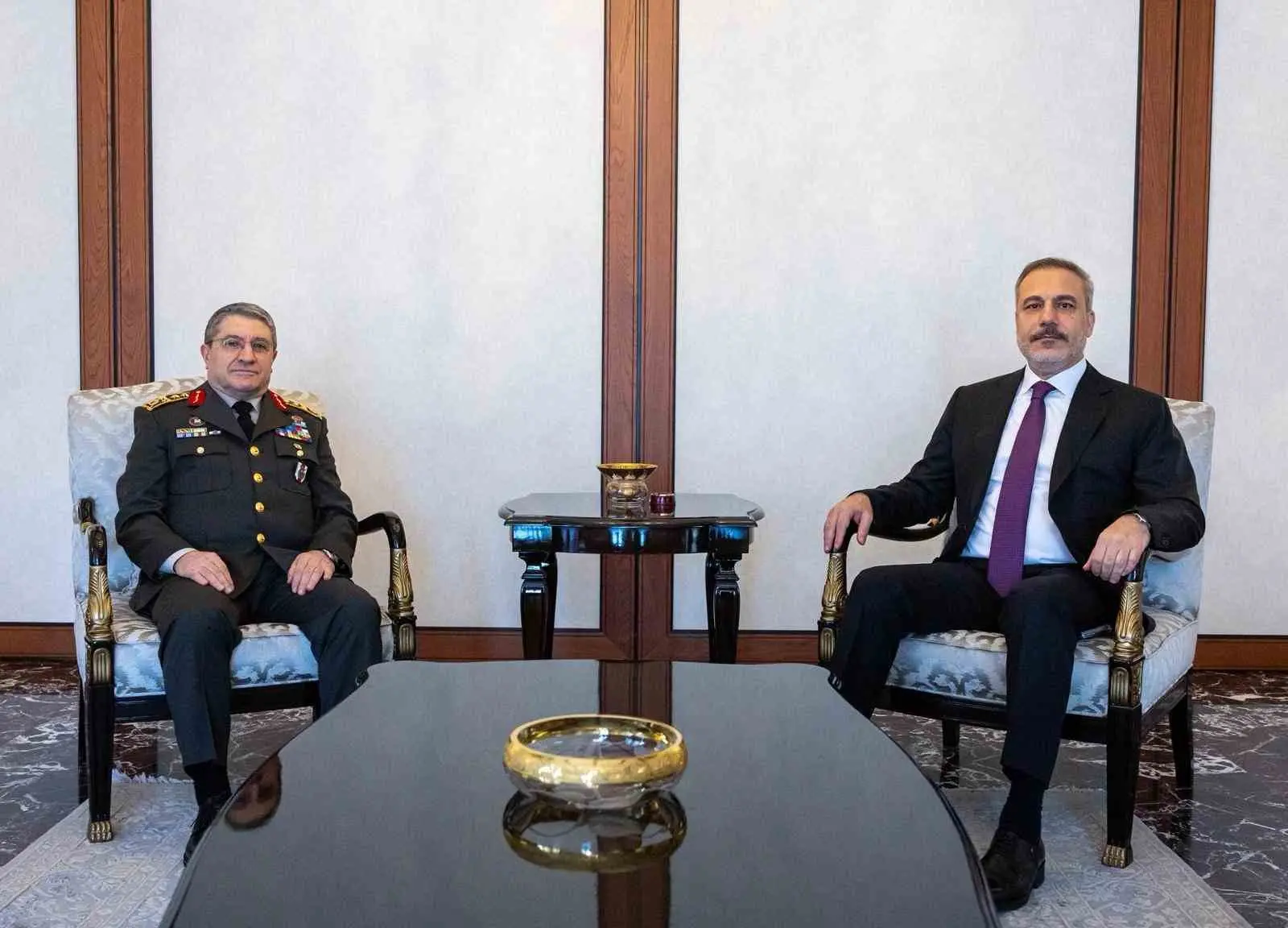 Dışişleri Bakanı Hakan Fidan, Genelkurmay Başkanı Orgeneral Selçuk Bayraktaroğlu’nu kabul