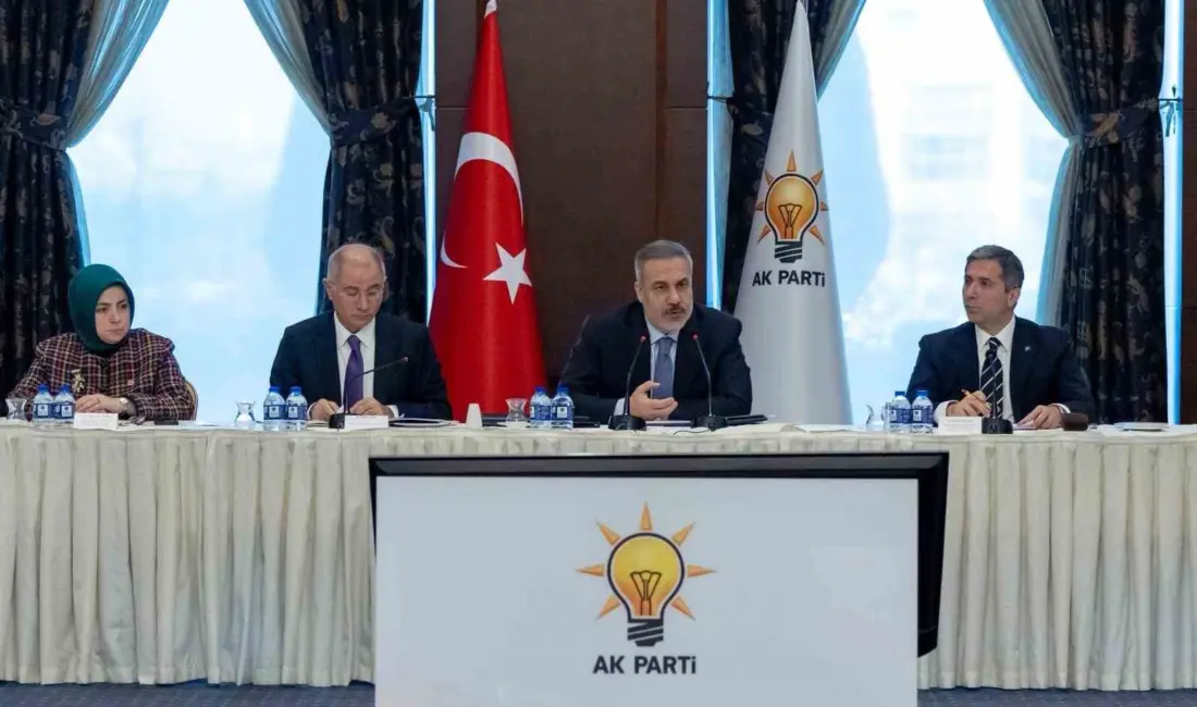 Dışişleri Bakanı Hakan Fidan, AK Parti Dış İlişkiler Başkanlığının düzenlediği