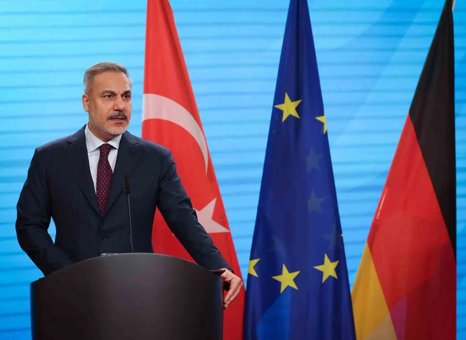 Dışişleri Bakanı Hakan Fidan, İsviçre’nin Cenevre kentinde yapılan görüşmelerle yeni