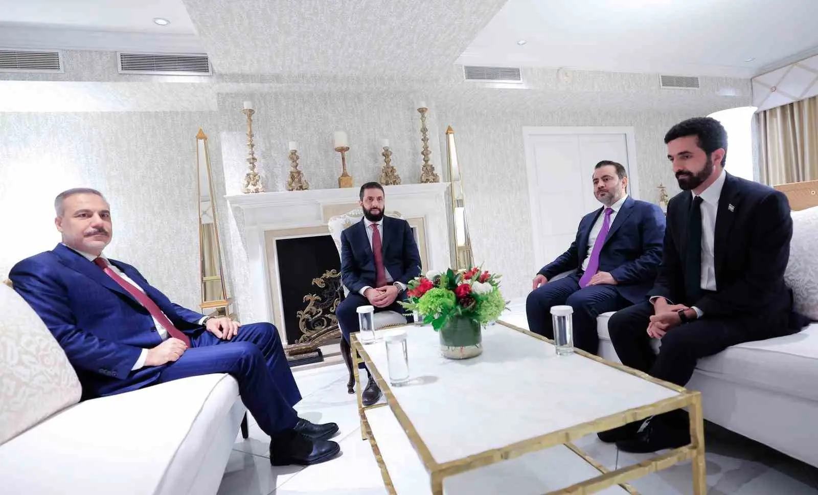 ABD’nin başkenti Washington’da temaslarını sürdüren Dışişleri Bakanı Hakan Fidan, Suriye