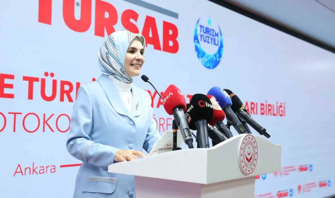 Aile ve Sosyal Hizmetler Bakanı Mahinur Özdemir Göktaş, kadınların sektöre