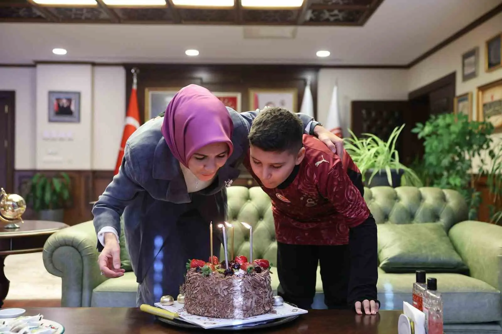 Aile ve Sosyal Hizmetler Bakanı Mahinur Özdemir Göktaş, Fırat Kalkanı