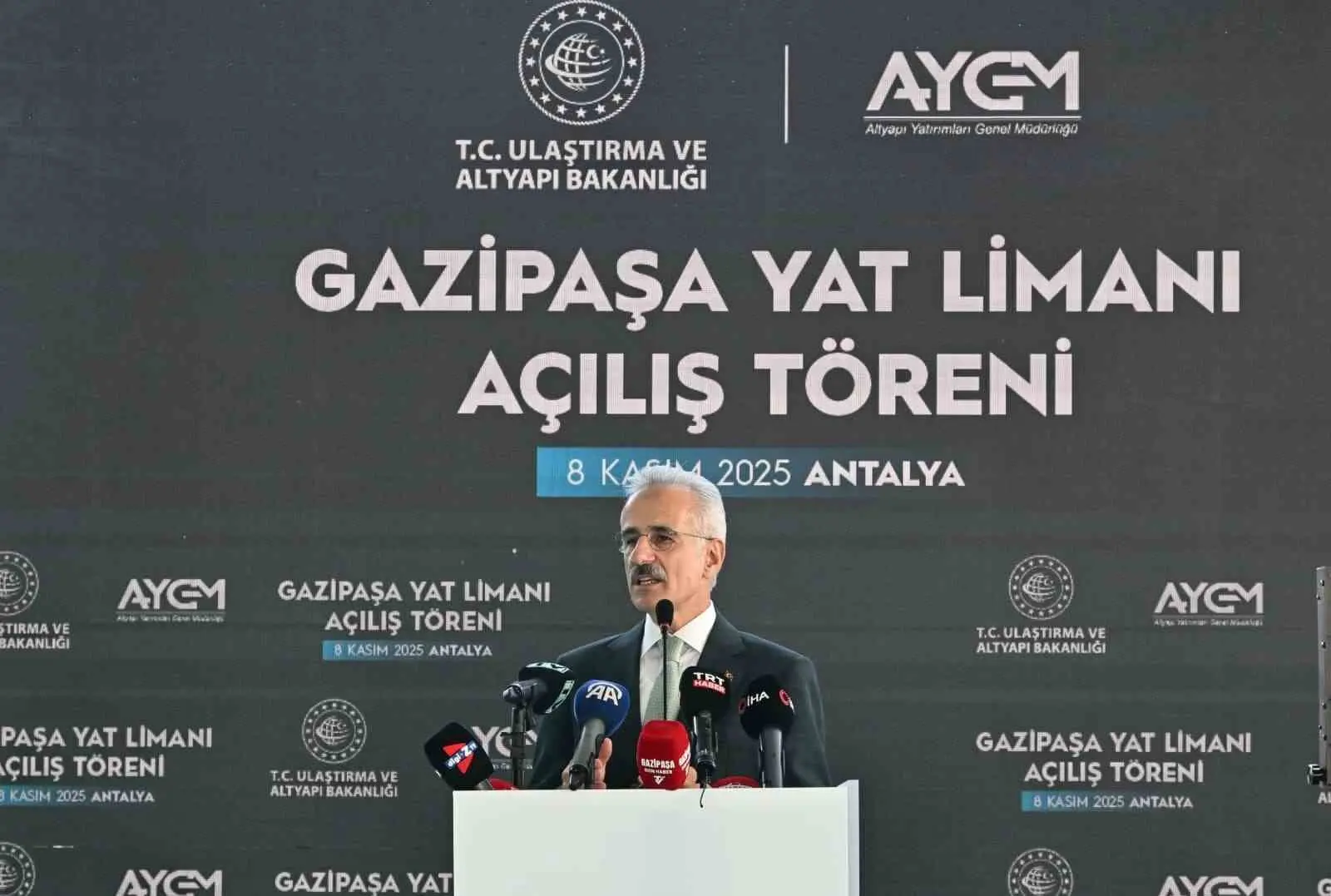 Ulaştırma ve Altyapı Bakanı Abdülkadir Uraloğlu, Gazipaşa Yat Limanı açılışına
