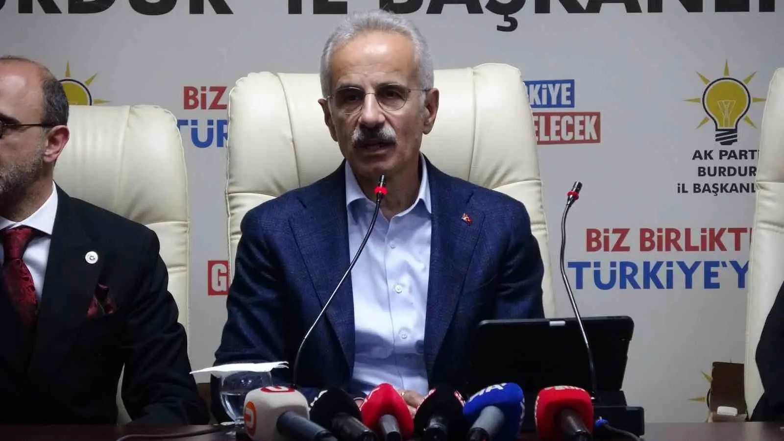 Ulaştırma ve Altyapı Bakanı Abdulkadir Uraloğlu, AK Parti Burdur İl
