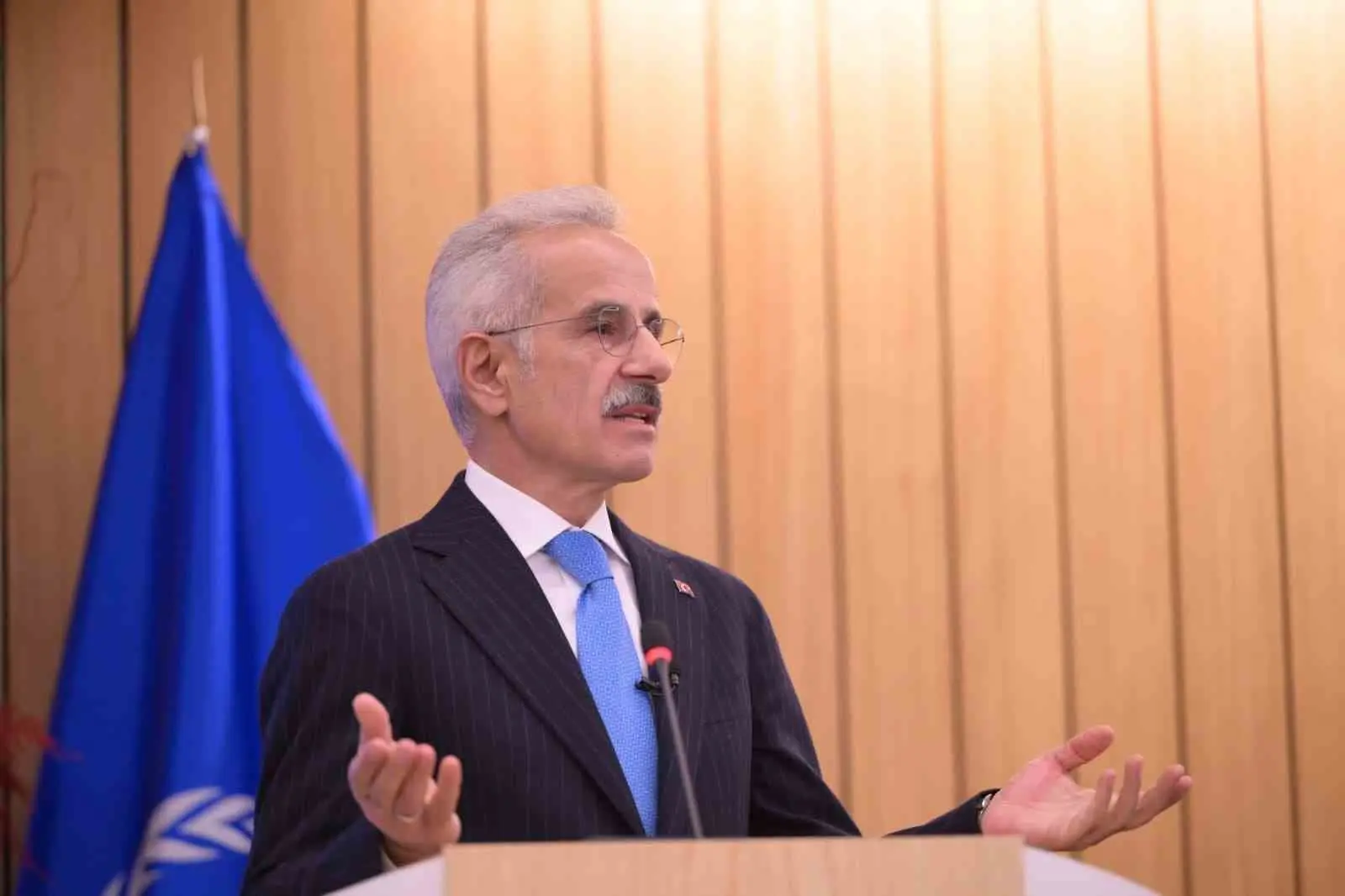 Ulaştırma ve Altyapı Bakanı Abdulkadir Uraloğlu, “Uluslararası toplumun güvenini kazanan