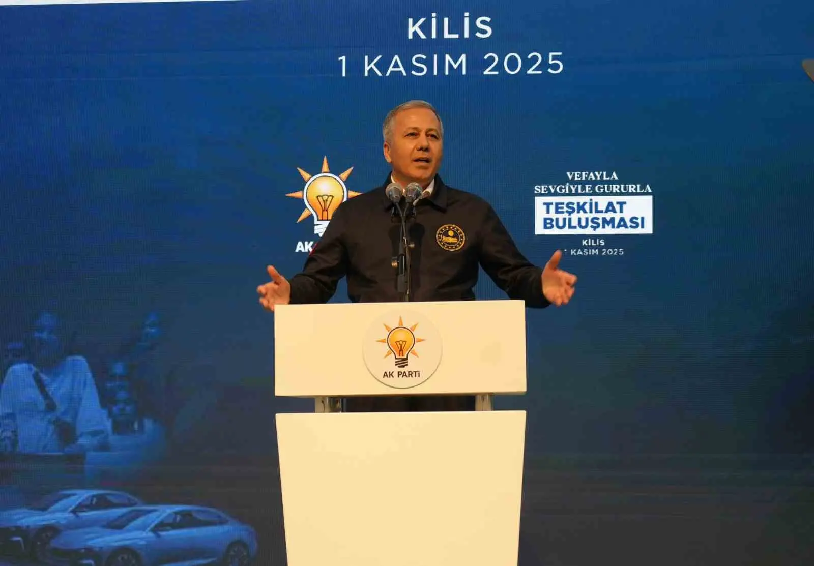 İçişleri Bakanı Ali Yerlikaya, Kilis’te AK Parti teşkilatı ile bir