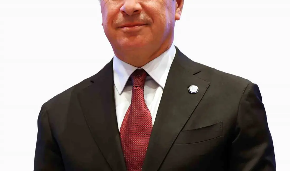 Muğla Büyükşehir Belediye Başkanı Ahmet Aras, 24 Kasım Öğretmen Günü