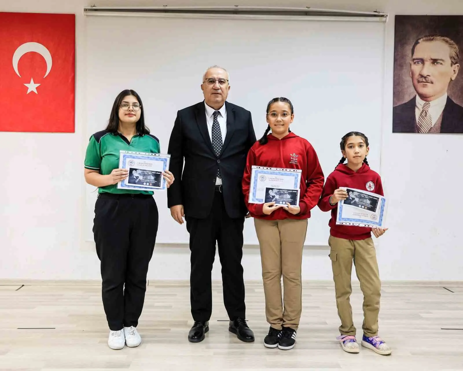 DENİZLİ (İHA) – Denizli’nin Çameli ilçesinde Türkiye Cumhuriyetinin kurucusu Gazi