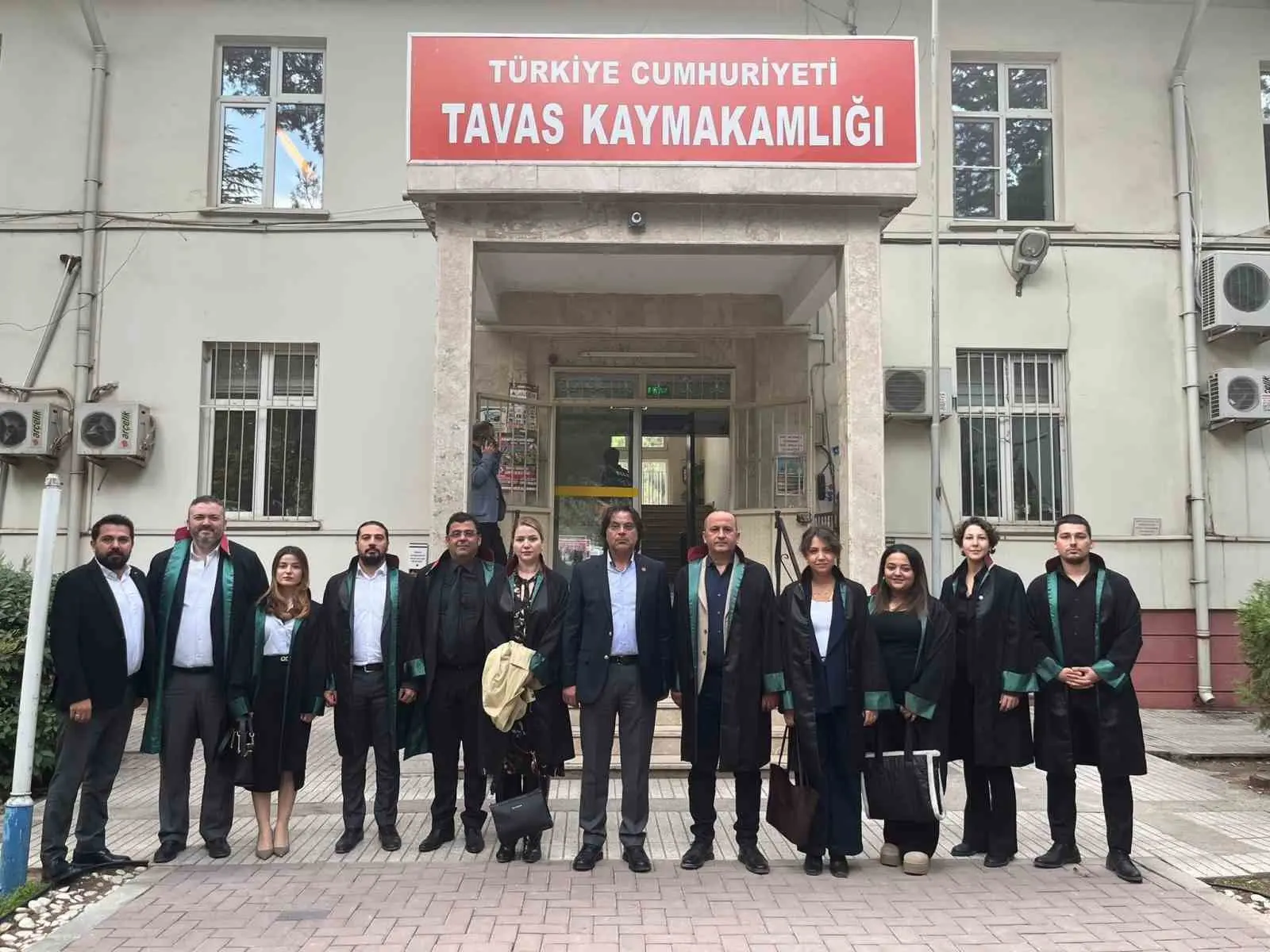 DENİZLİ (İHA) – Denizli’de Tavas Belediye Başkanı Kadir Tatık ve