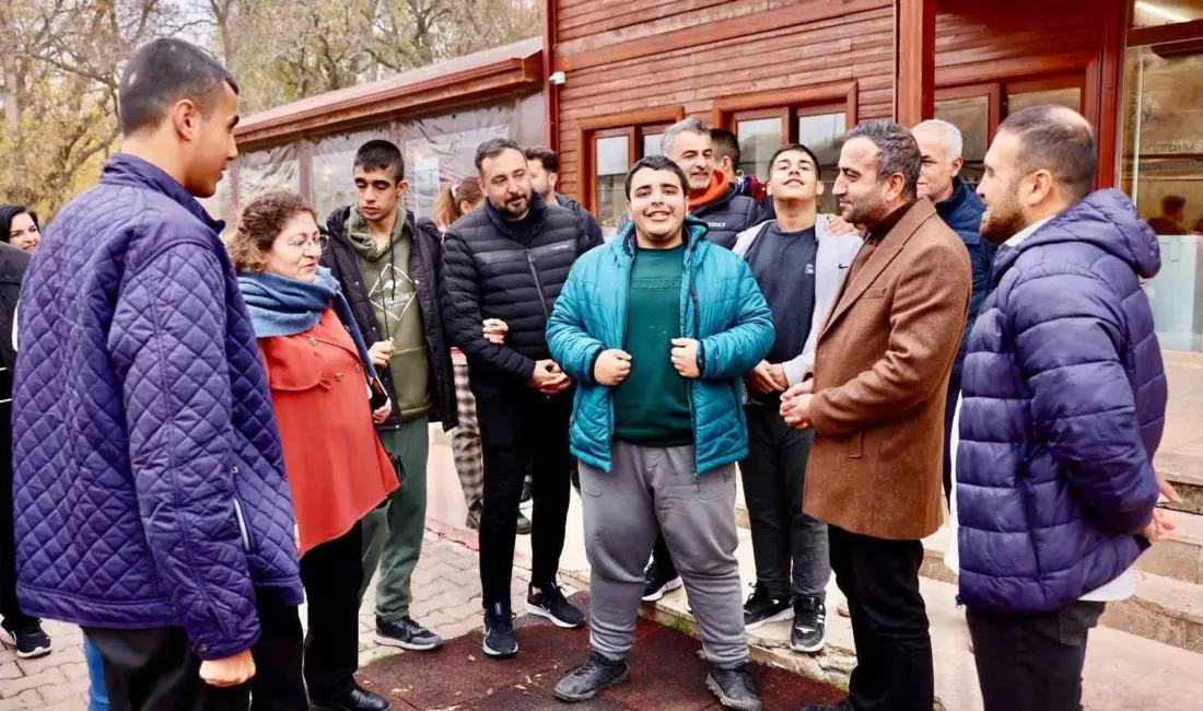 Malatya Akçadağ Belediye Başkanı Hasan Ulutaş, İbni Sina Özel Eğitim