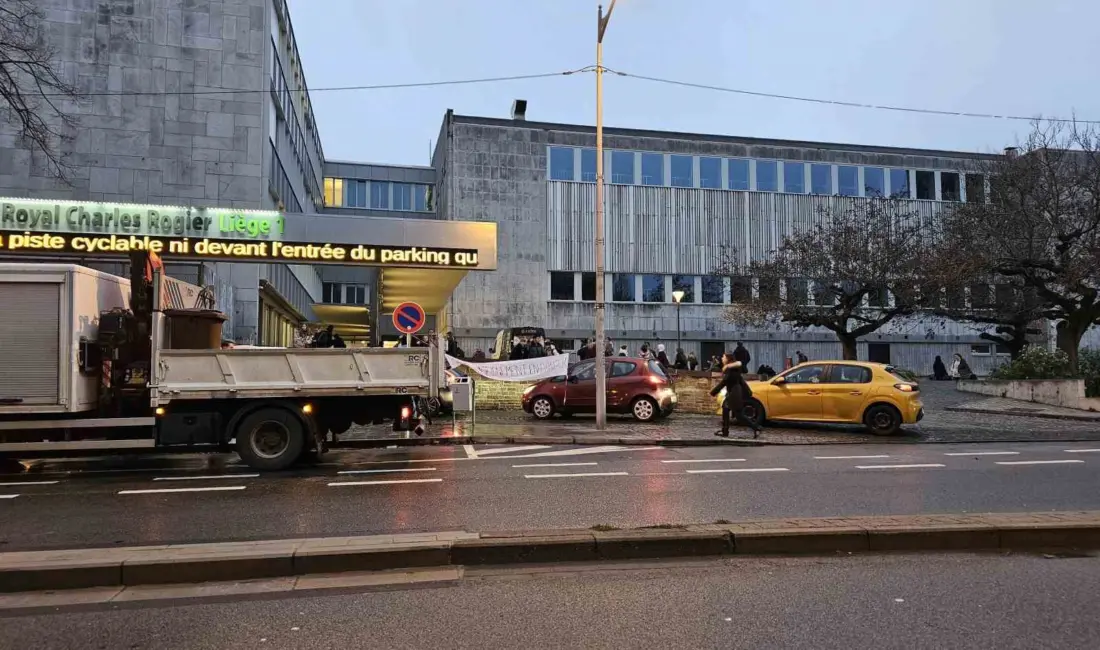 Belçika’da üçüncü gününe giren genel grevde toplu ulaşım, demiryolları, havaalanları,