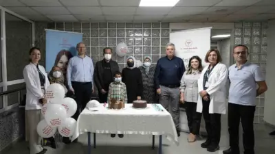 Bursa Yüksek İhtisas Eğitim ve Araştırma Hastanesi’nde böbrek nakli olup,