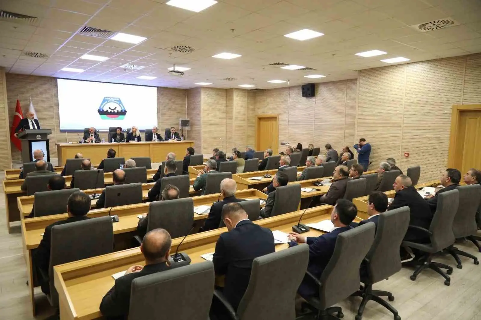 Güneydoğu’da oda ve borsalardan “Terörsüz Türkiye” sürecine destek gelirken, MHP