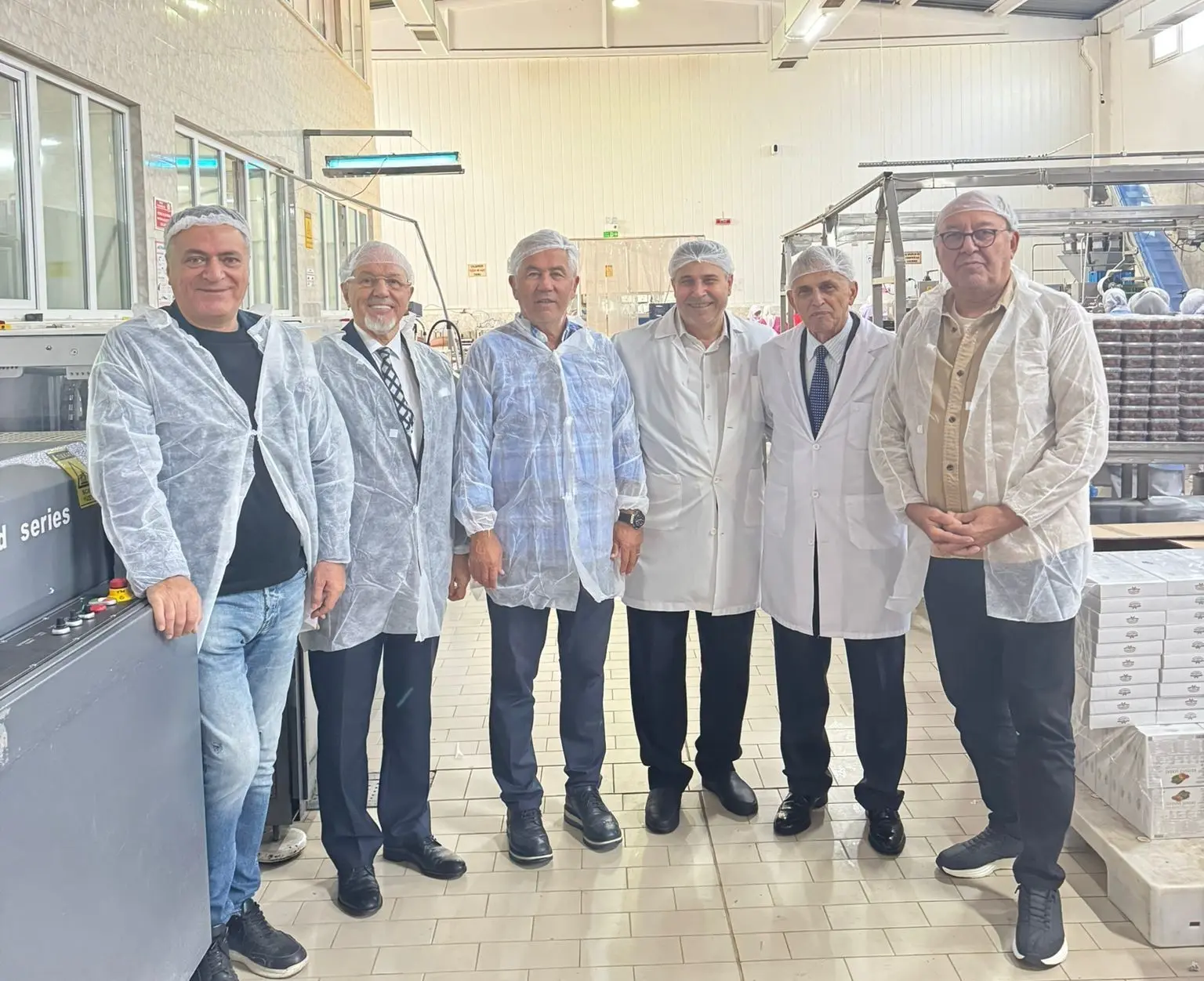 Bursa iş dünyasının temsilcileri, Kardelen ve Yaylacık markalarıyla iç pazara,
