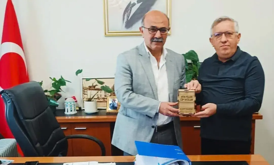 Bir atık pil, 600 ton suyu kirletebiliyor. Bu gerçekten hareketle