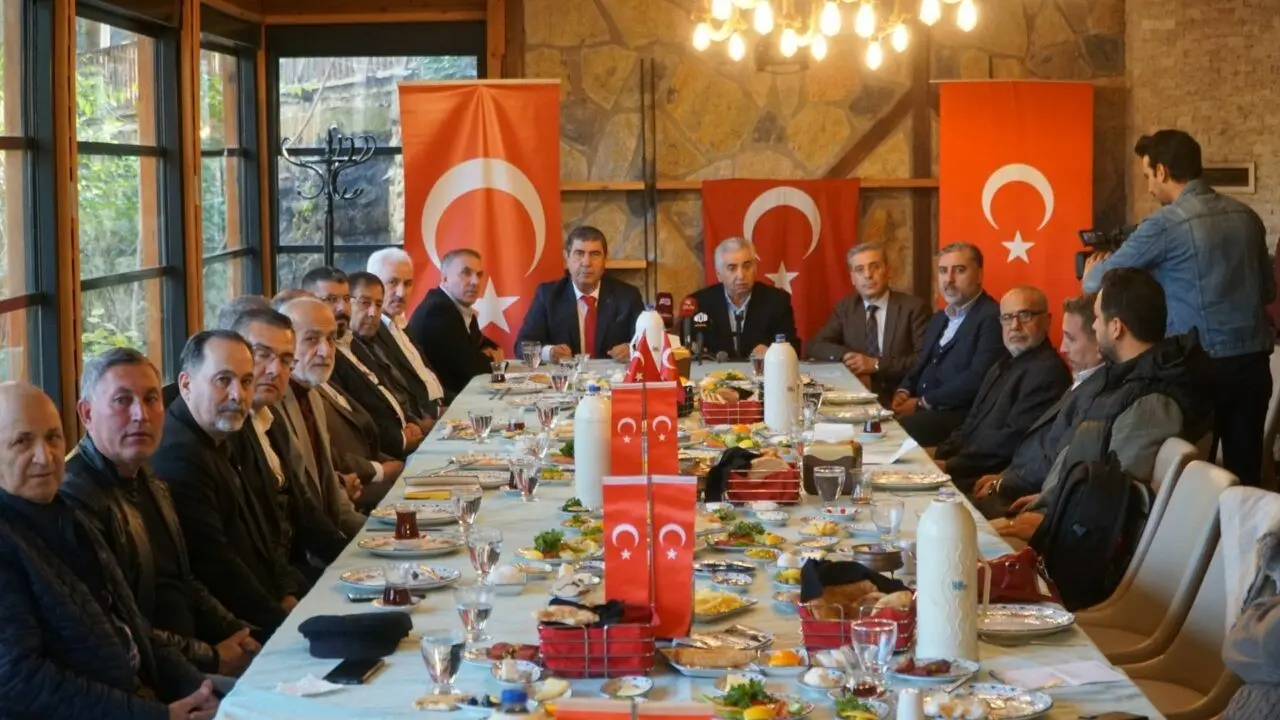 Bursa Siirtliler Derneği’nin 28. kuruluş yıldönümünde Doğu ve Güneydoğu illerinin