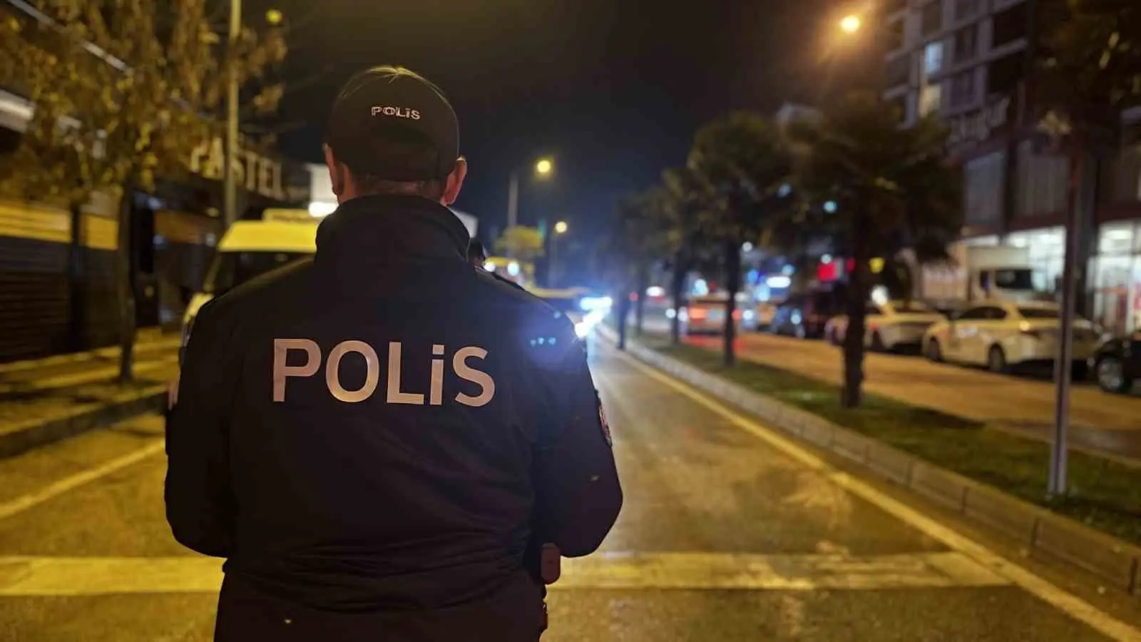 Bursa’da yapılan geniş kapsamlı asayiş uygulamasında binlerce kişi ve araç