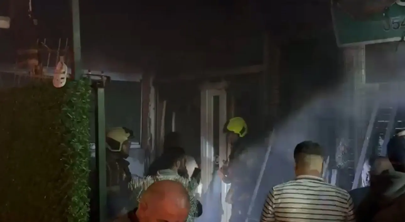 Bursa’da bir iş yerinde çıkan yangın korkuttu. İş yerini saran