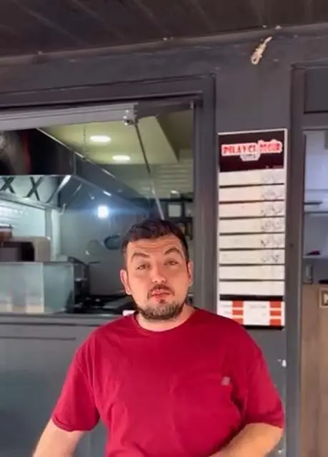 Bursa’nın Yıldırım ilçesinde gece saatlerinde bir pilavcıya camdan giren hırsız,