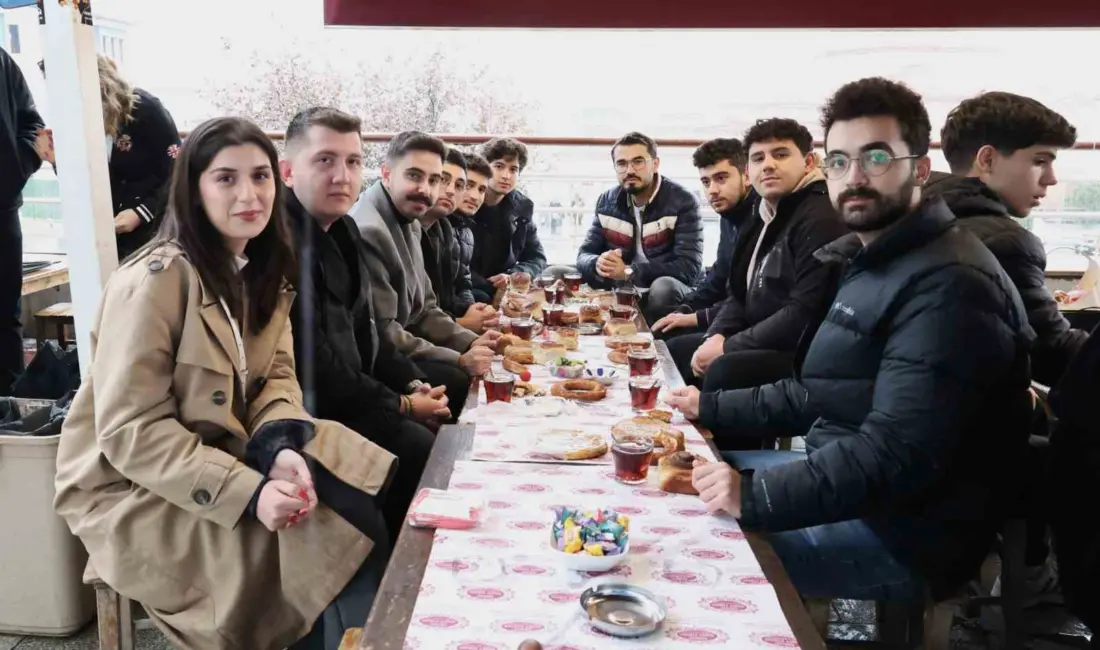 Osmangazi Belediyesi Bursa’nın dünyaca ünlü lezzetlerini farklı şehirlerden Bursa’ya gelen